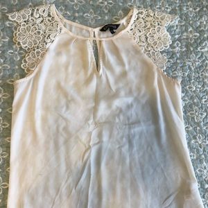 Lace shoulder express blouse